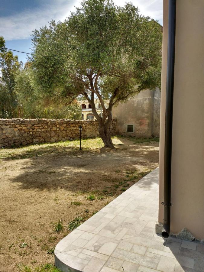 B&B Le Isole San Teodoro  Esterno foto
