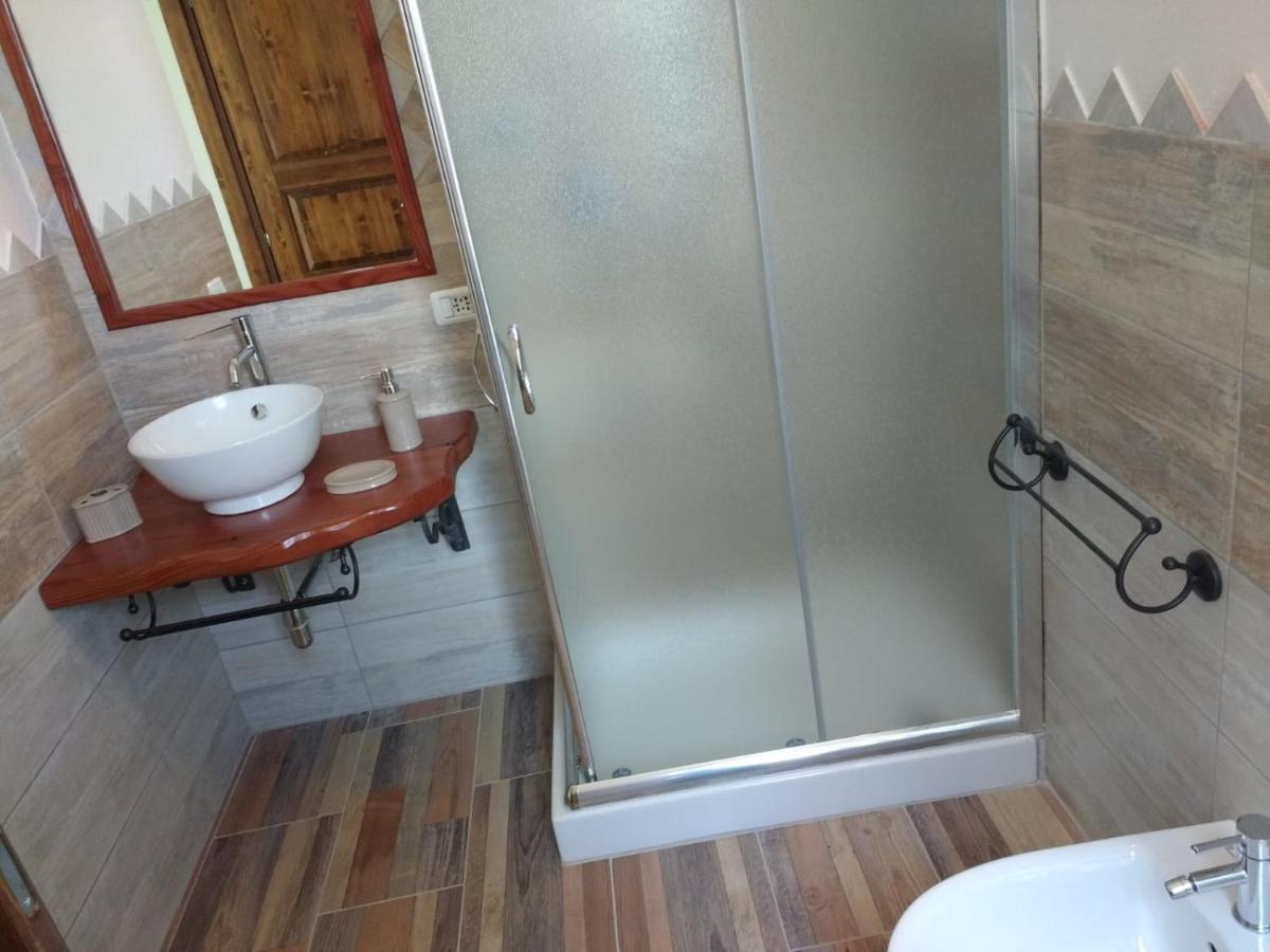 B&B Le Isole San Teodoro  Esterno foto
