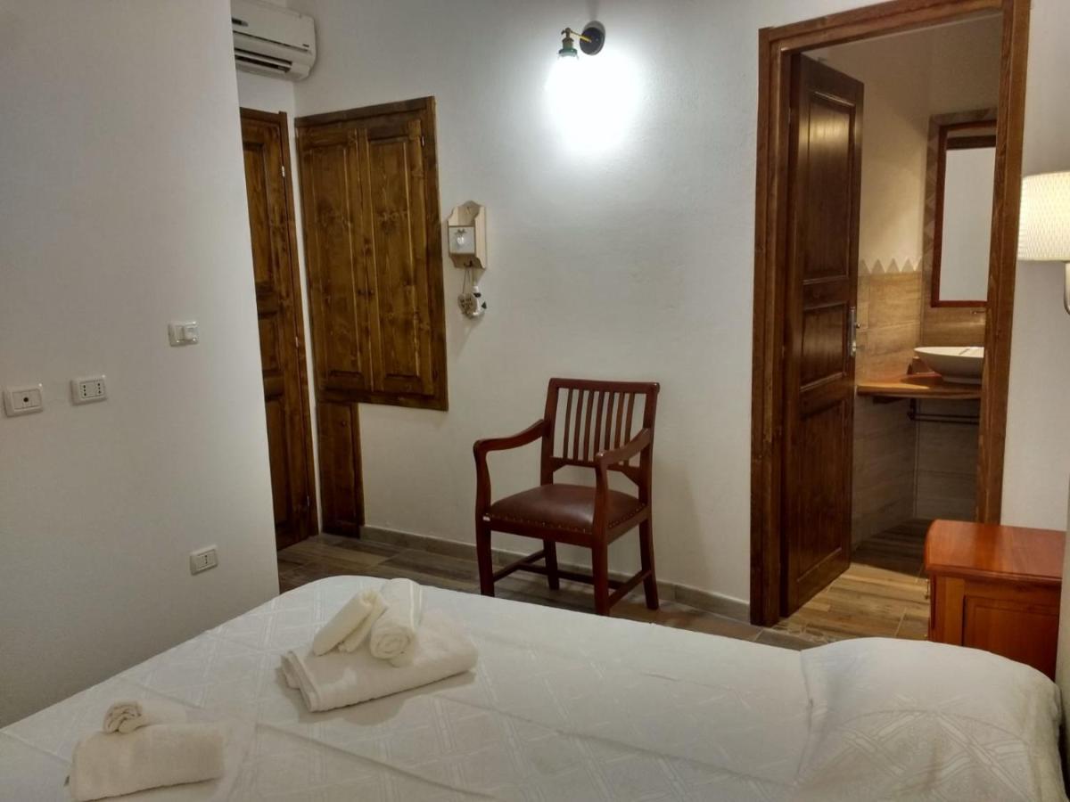 B&B Le Isole San Teodoro  Esterno foto