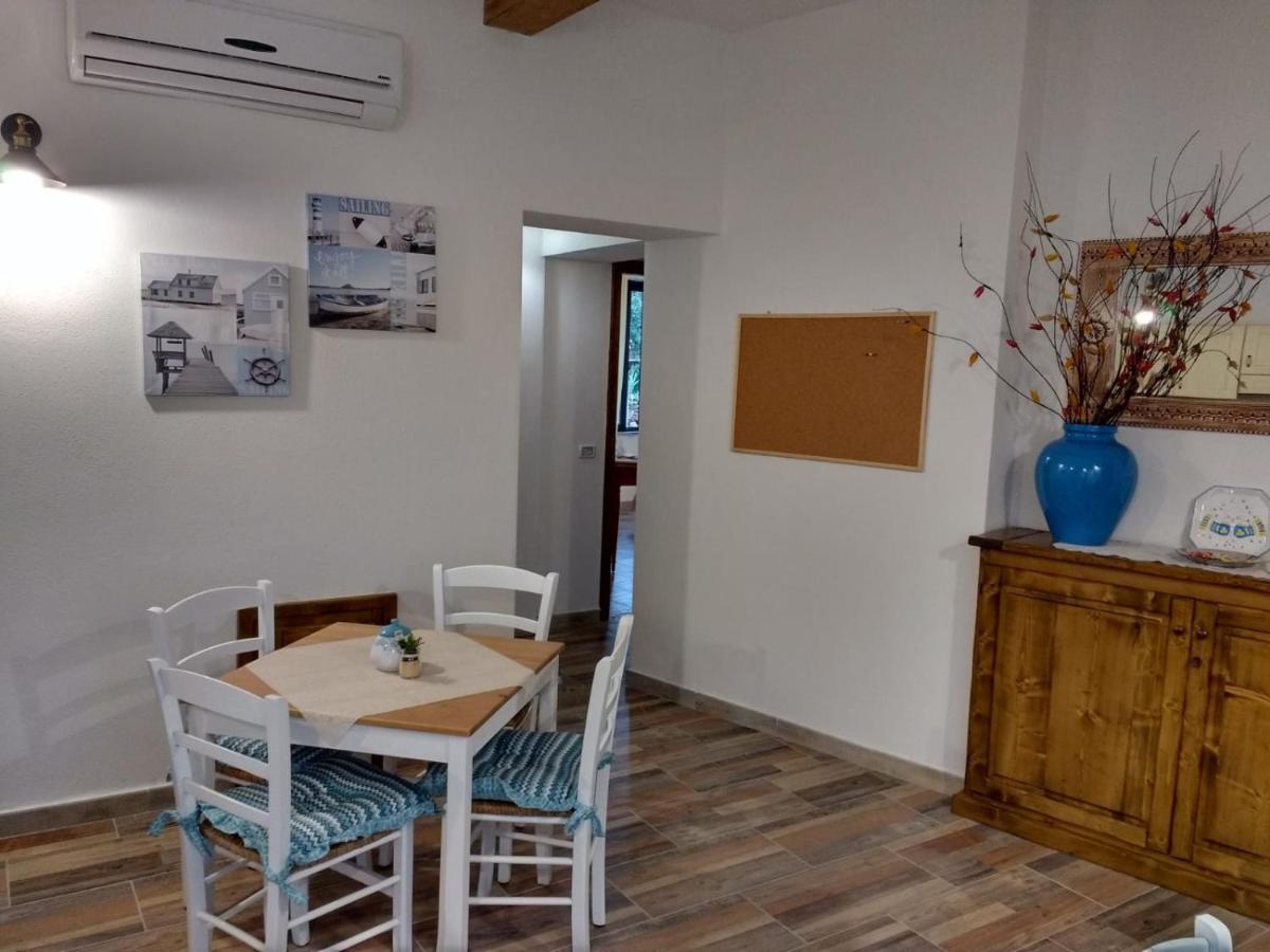 B&B Le Isole San Teodoro  Esterno foto